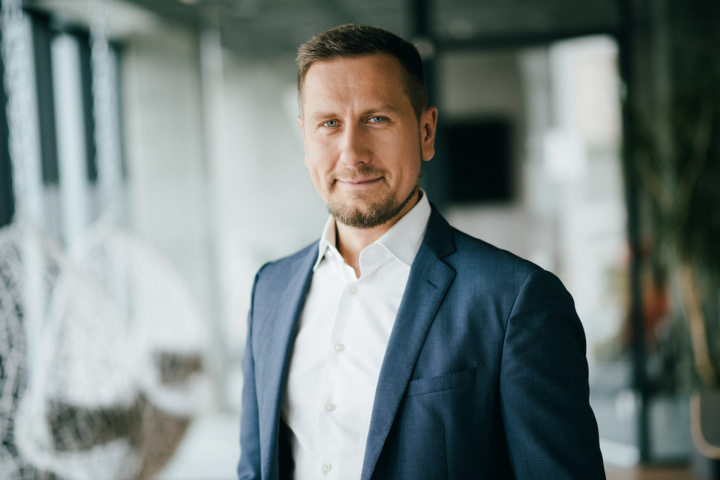 /uploads/posts/26741f14873d6f630e8496a949915ddf05cf46cc/images/Jarosław Bator_fot.Marek Zawadka.png